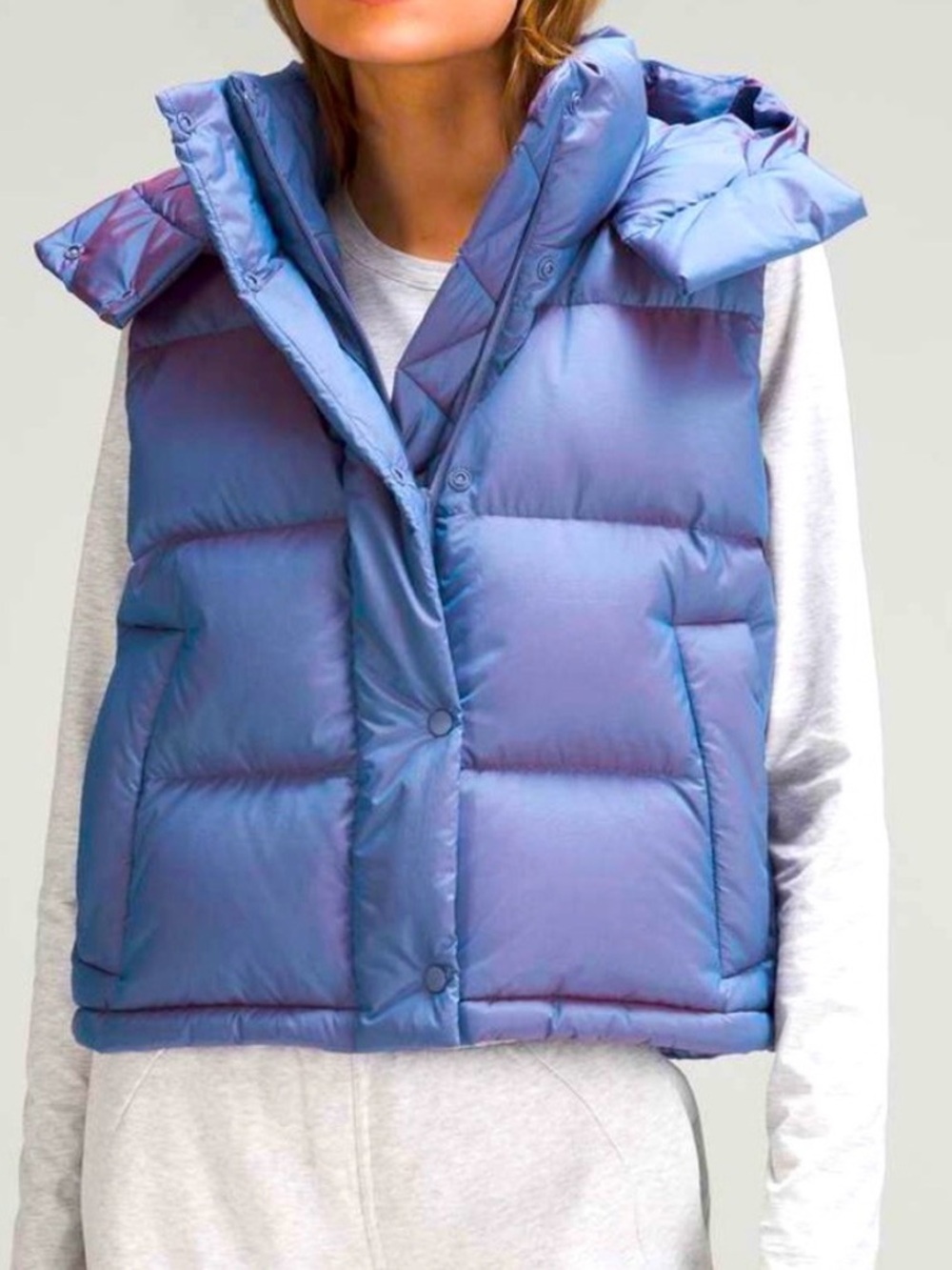 Lululemon Women's Hooded Puffer Vest in Iridescent Lavender Blue Sz 10 EUC